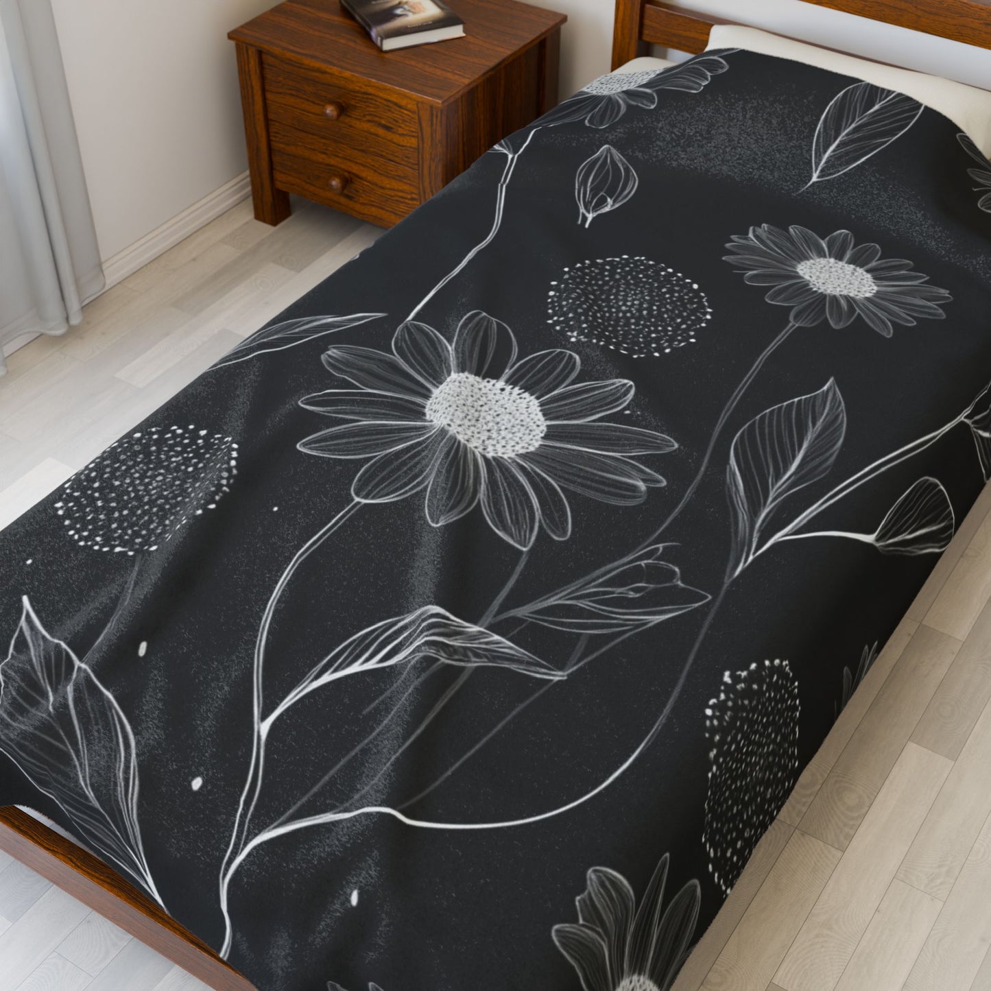 Black and White Floral Velveteen Plush Blanket