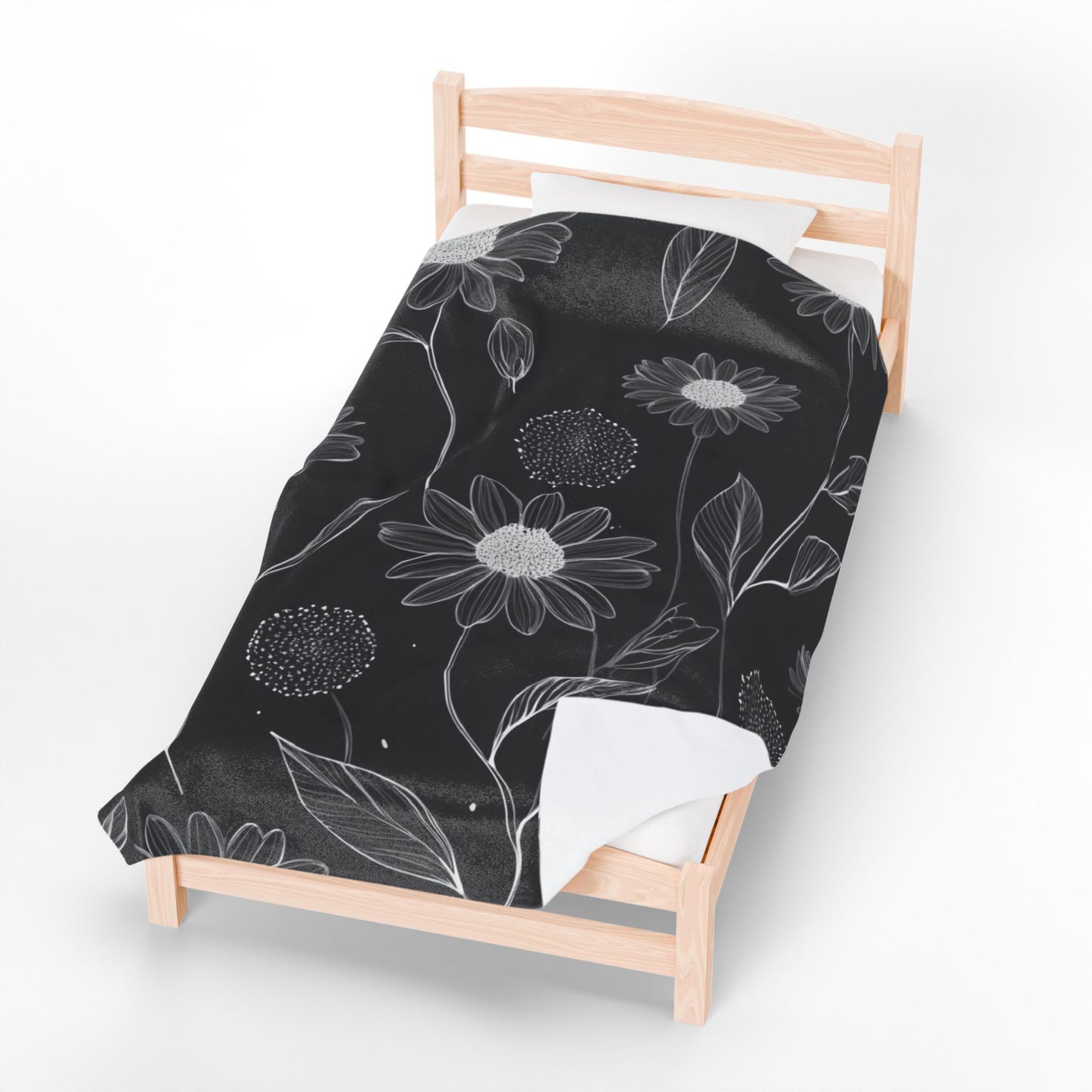 Black and White Floral Velveteen Plush Blanket
