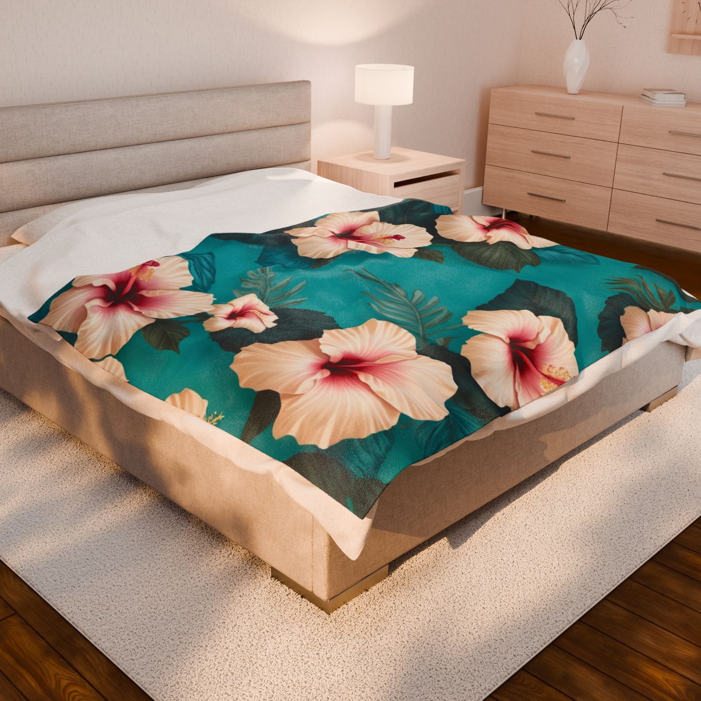 Tropical Floral Velveteen Plush Blanket - Cozy Floral Decor for Home
