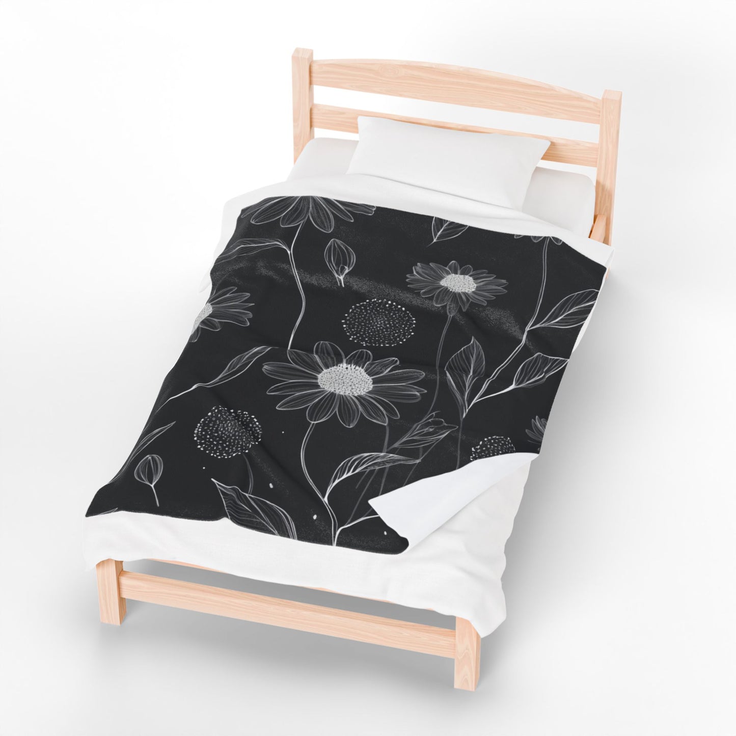 Black and White Floral Velveteen Plush Blanket